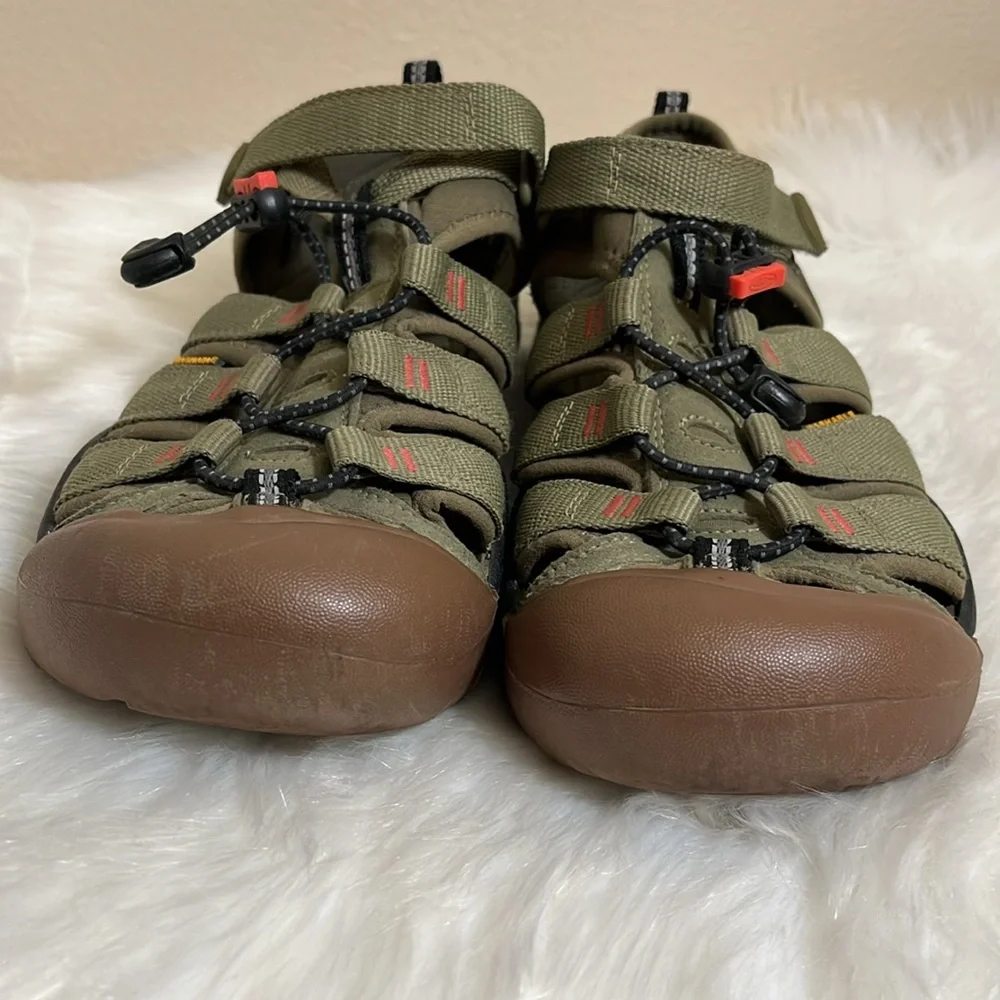 KEEN Green Outdoor Water Sandals